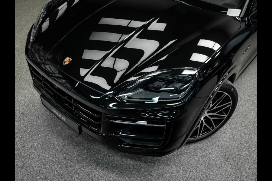 Porsche Cayenne Coupé 3.0 E-Hybrid Black Edition | Sportuitlaat | Stoelverwarming en verkoeling | Sport Chrono |