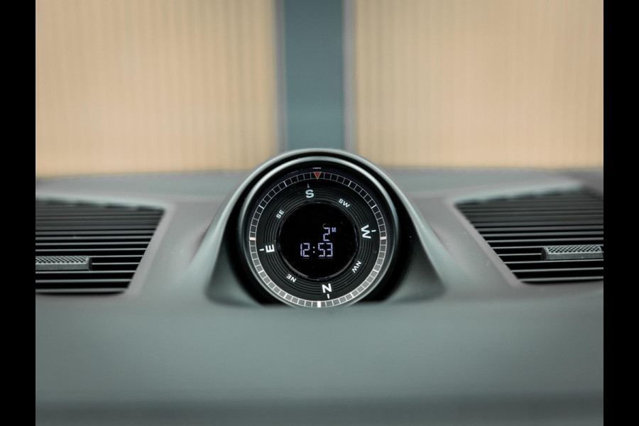 Porsche Cayenne Coupé 3.0 E-Hybrid Black Edition | Sportuitlaat | Stoelverwarming en verkoeling | Sport Chrono |