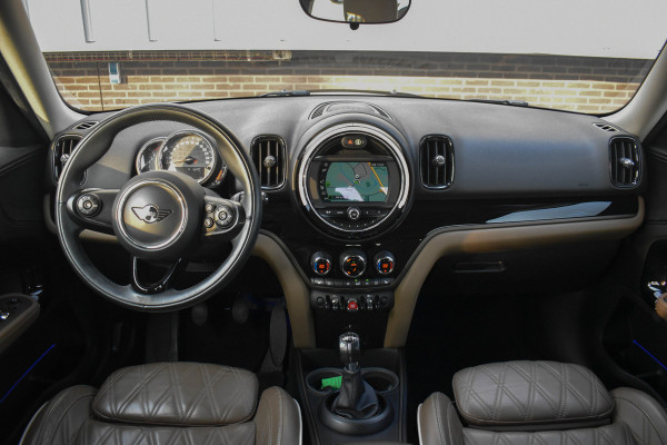 MINI Countryman 1.5 One Chili | Leder | Navi | Keyless | Carplay | Stoelverwarming |