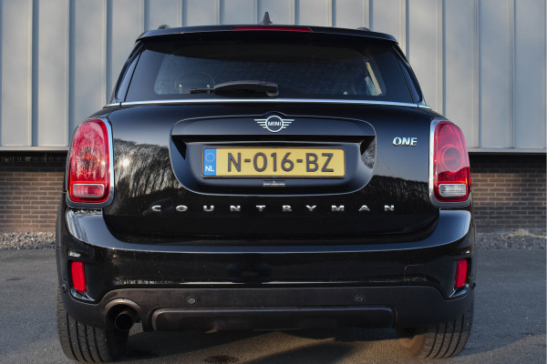 MINI Countryman 1.5 One Chili | Leder | Navi | Keyless | Carplay | Stoelverwarming |
