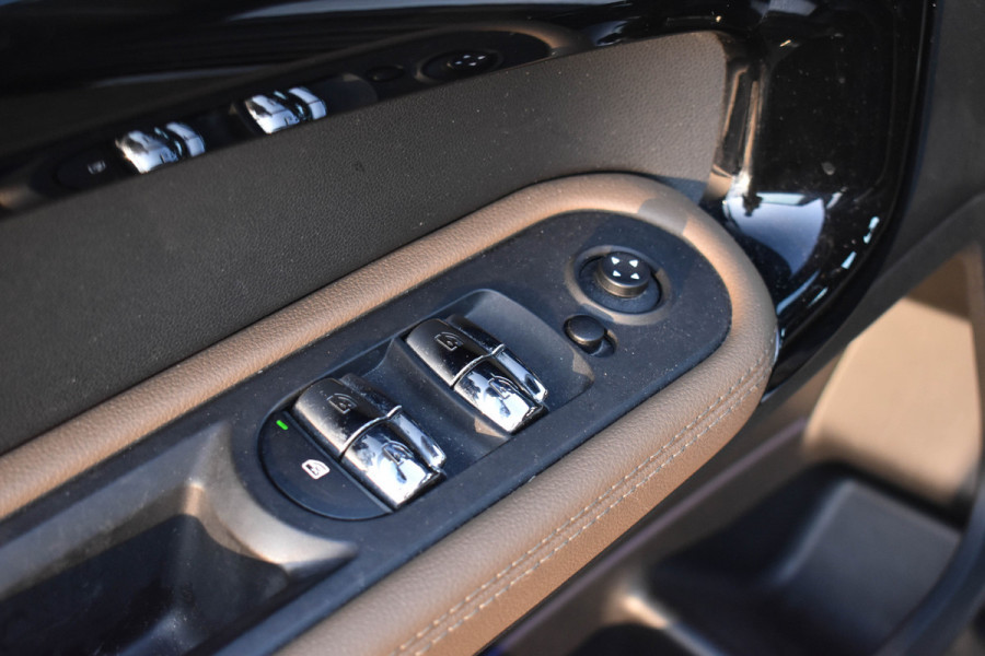 MINI Countryman 1.5 One Chili | Leder | Navi | Keyless | Carplay | Stoelverwarming |