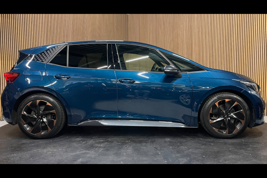 CUPRA Born Performance One 62 kWh|90%SOH|MASSAGE|ELEK.STOEL|ACC|CARPLAY|CAMERA|KEYLESS|STOEL+STUURVERW|NAVI|NAP|NL|INC.BTW|1e EIG|
