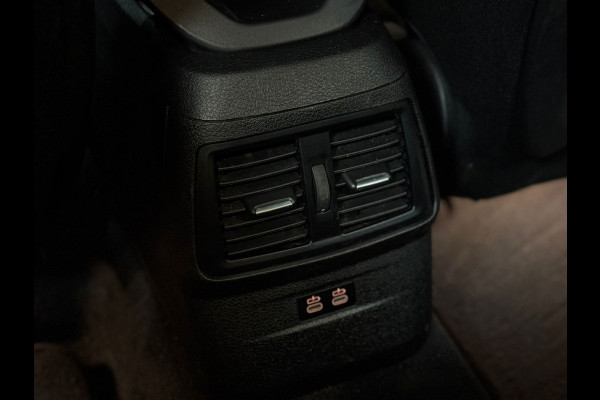 BMW 2 Serie Gran Tourer 220i 7p. High Executive|CRUISE|AUTO|PANO|DAKKOFFER