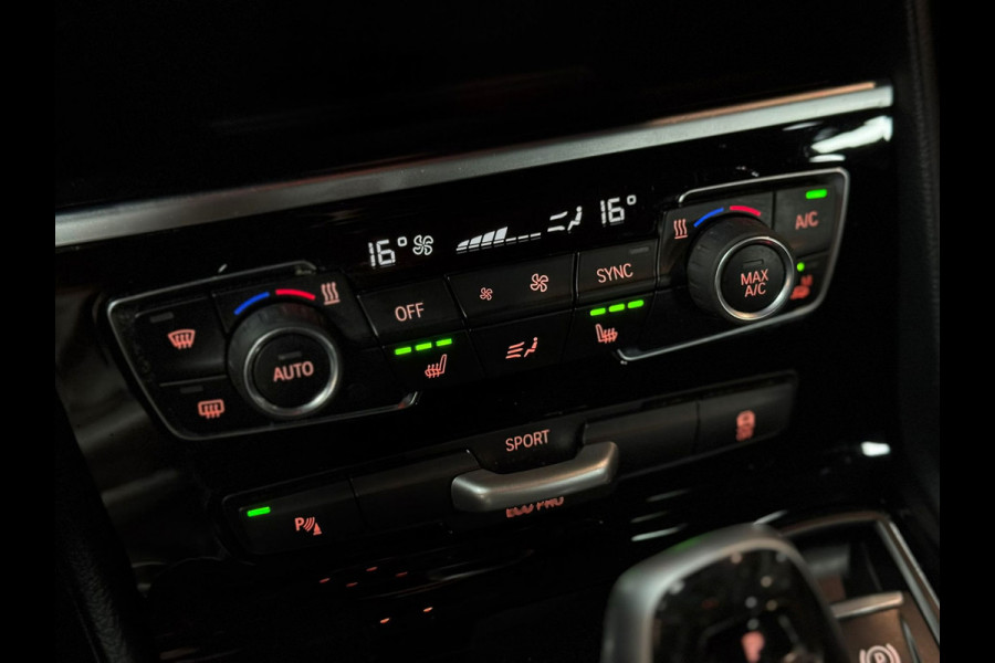 BMW 2 Serie Gran Tourer 220i 7p. High Executive|CRUISE|AUTO|PANO|DAKKOFFER