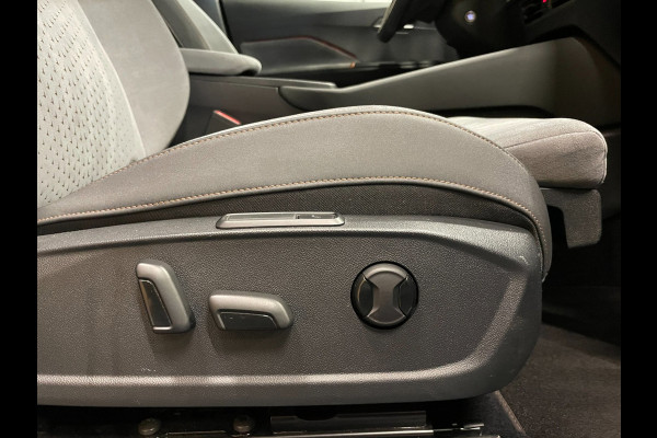 CUPRA Born Performance One 62 kWh|89%SOH|MASSAGE|ELEK.STOEL|ACC|CARPLAY|CAMERA|KEYLESS|STOEL+STUURVERW|NAVI|NAP|NL|INC.BTW|1e EIG|