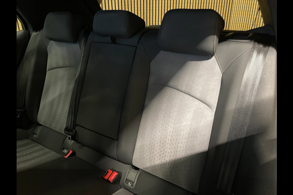 CUPRA Born Performance One 62 kWh|89%SOH|MASSAGE|ELEK.STOEL|ACC|CARPLAY|CAMERA|KEYLESS|STOEL+STUURVERW|NAVI|NAP|NL|INC.BTW|1e EIG|