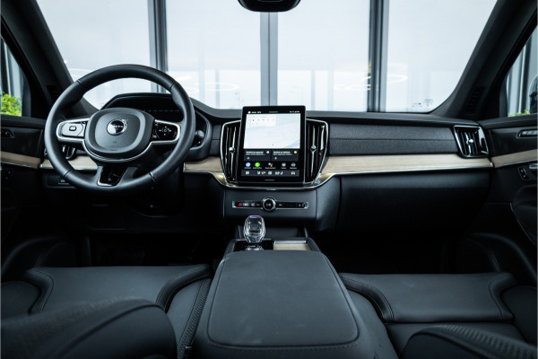 Volvo XC90 2.0 T8 Plug-in hybrid AWD Ultra Dark - Panorama | Luchtvering | H&K | Memory | 360 Camera