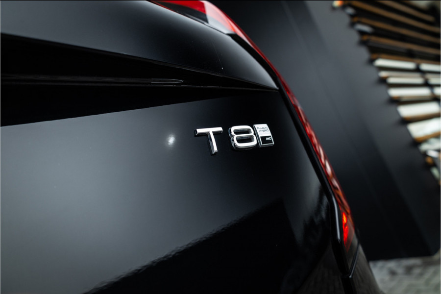 Volvo XC90 2.0 T8 Plug-in hybrid AWD Ultra Dark - Panorama | Luchtvering | H&K | Memory | 360 Camera