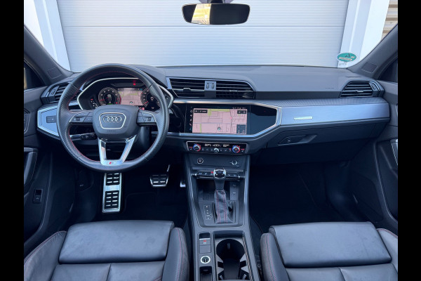 Audi Q3 Sportback 45 TFSI quattro S Edition Pano/Leer/Keyless/Matrix