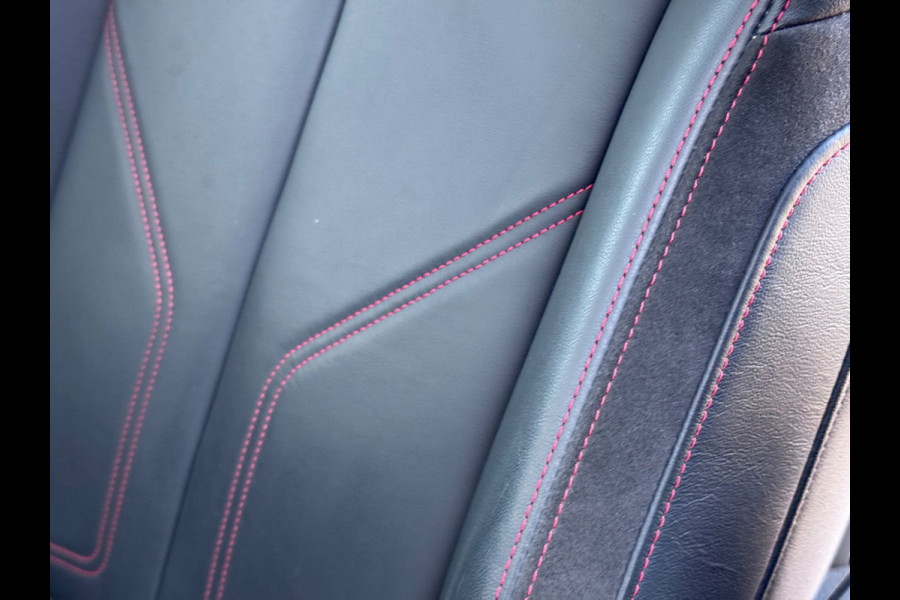 Audi Q3 Sportback 45 TFSI quattro S Edition Pano/Leer/Keyless/Matrix