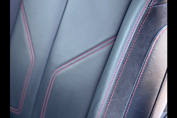 Audi Q3 Sportback 45 TFSI quattro S Edition Pano/Leer/Keyless/Matrix