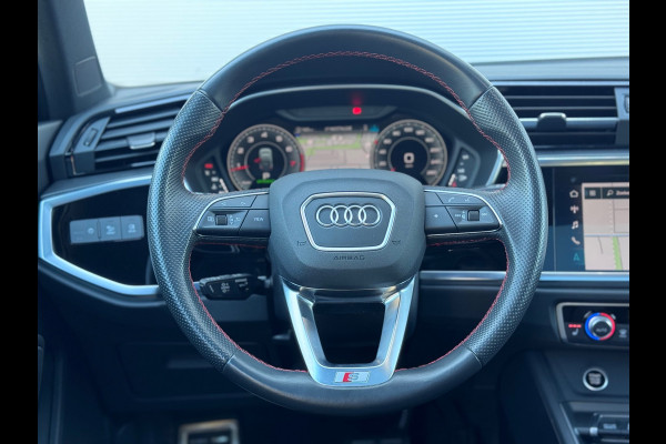 Audi Q3 Sportback 45 TFSI quattro S Edition Pano/Leer/Keyless/Matrix
