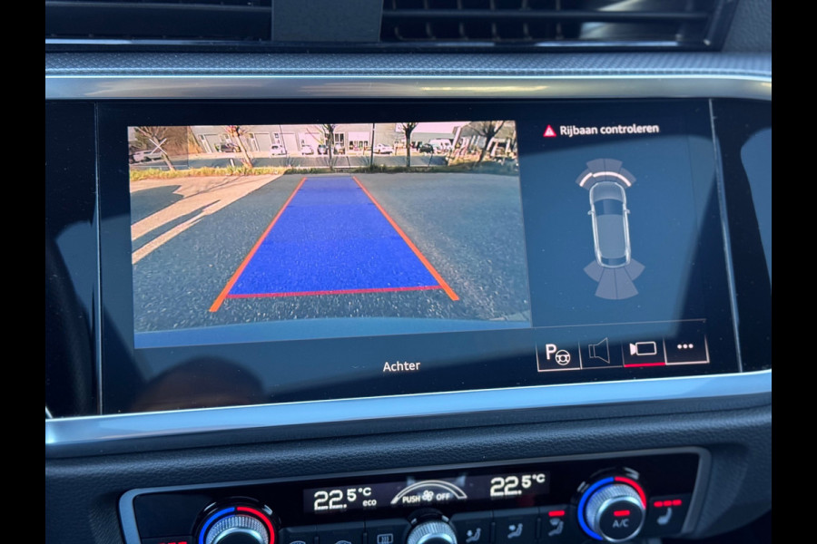 Audi Q3 Sportback 45 TFSI quattro S Edition Pano/Leer/Keyless/Matrix