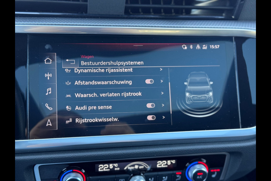 Audi Q3 Sportback 45 TFSI quattro S Edition Pano/Leer/Keyless/Matrix