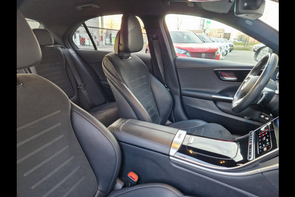 Mercedes-Benz C-Klasse 300 e AMG Line /Dealer ond. /Led /Keyless