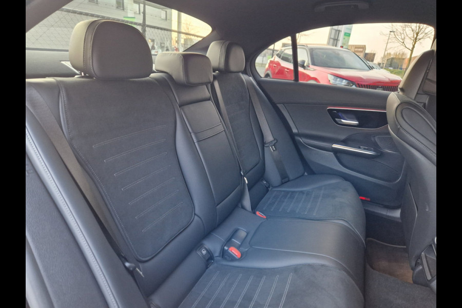 Mercedes-Benz C-Klasse 300 e AMG Line /Dealer ond. /Led /Keyless