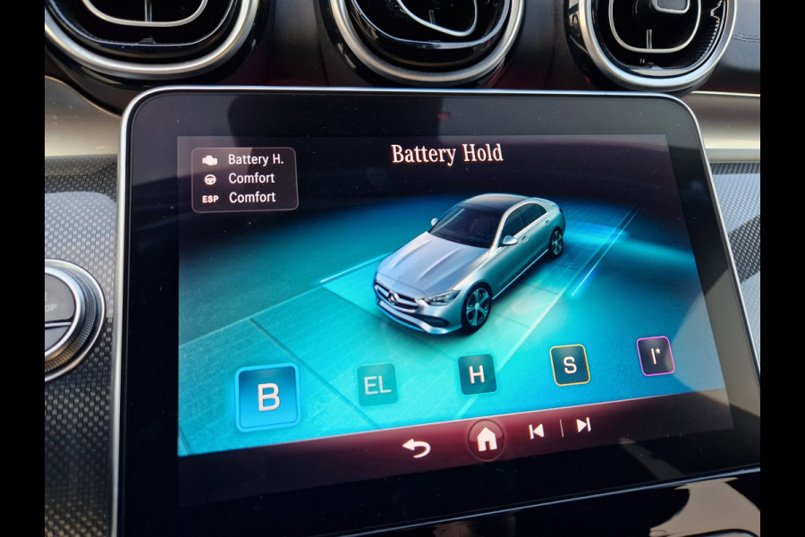 Mercedes-Benz C-Klasse 300 e AMG Line /Dealer ond. /Led /Keyless