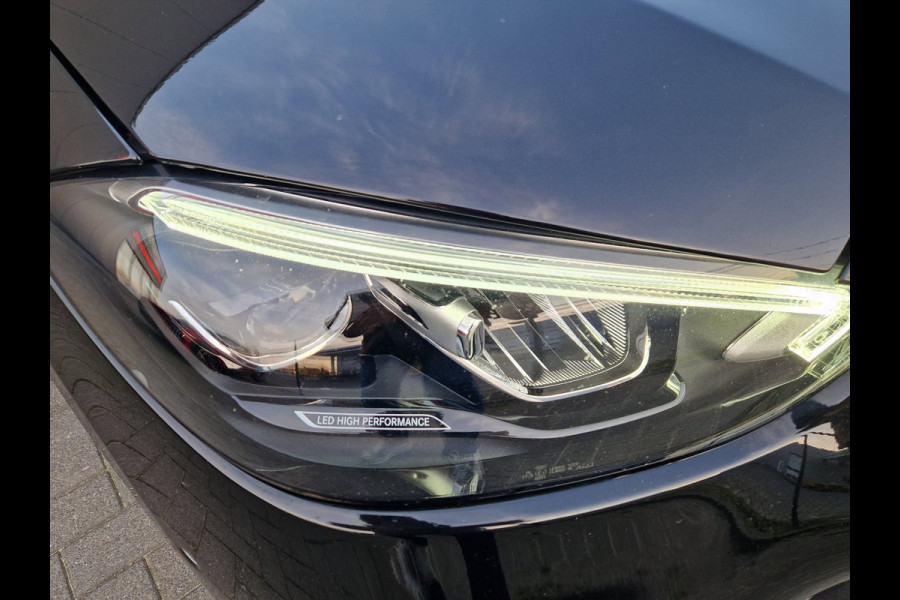 Mercedes-Benz C-Klasse 300 e AMG Line /Dealer ond. /Led /Keyless