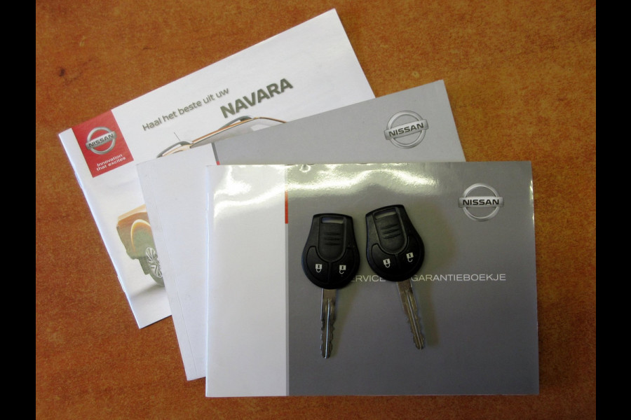Nissan Navara 2.3 dCi Acenta King Cab*Cruise*Trekhaak*