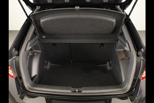 Škoda Fabia 1.0 TSI Monte Carlo 95 pk | Verlengde garantie | Navigatie via App | Parkeersensoren | Achteruitrijcamera | Stoelverwarming |