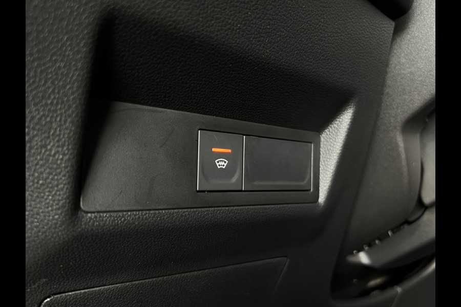 Renault Captur 1.3 TCe 140 R.S. Line | Stoel, Stuur & Voorruitverwarming | Navi | Camera | Carplay | 100% Renault Dealer Onderhouden!