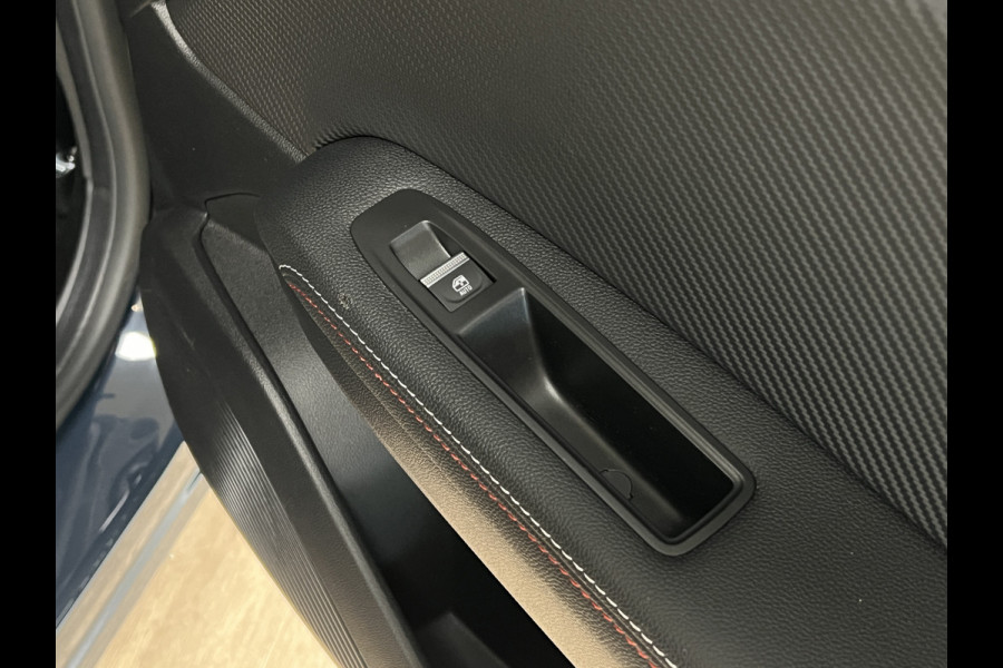 Renault Captur 1.3 TCe 140 R.S. Line | Stoel, Stuur & Voorruitverwarming | Navi | Camera | Carplay | 100% Renault Dealer Onderhouden!