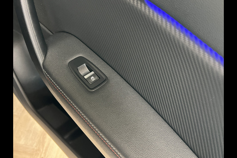 Renault Captur 1.3 TCe 140 R.S. Line | Stoel, Stuur & Voorruitverwarming | Navi | Camera | Carplay | 100% Renault Dealer Onderhouden!