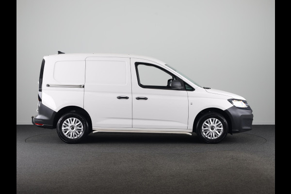 Volkswagen Caddy Cargo 2.0 TDI Comfort 102 pk | Verlengde garantie | Navigatie via App | Trekhaak | Parkeersensoren achter | Cruise control |