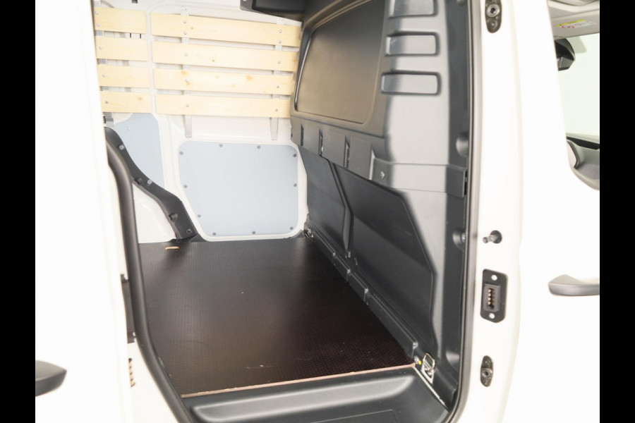 Volkswagen Caddy Cargo 2.0 TDI Comfort 102 pk | Verlengde garantie | Navigatie via App | Trekhaak | Parkeersensoren achter | Cruise control |