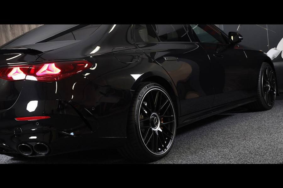 Mercedes-Benz E-Klasse 400 e 4MATIC AMG 53 Look / Hyperscreen / Burmester 4D / Head Up / 360 Camera / Luchtvering / Pano / 21 Inch