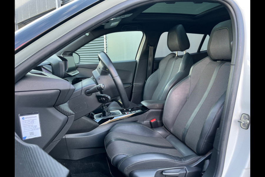 Peugeot 2008 BWJ 2021 | 1.2T 131PK GT | PANO DAK | CLIMA | NAVI | LEDER/STOF | CAMERA A | PDC | CARPLAY |