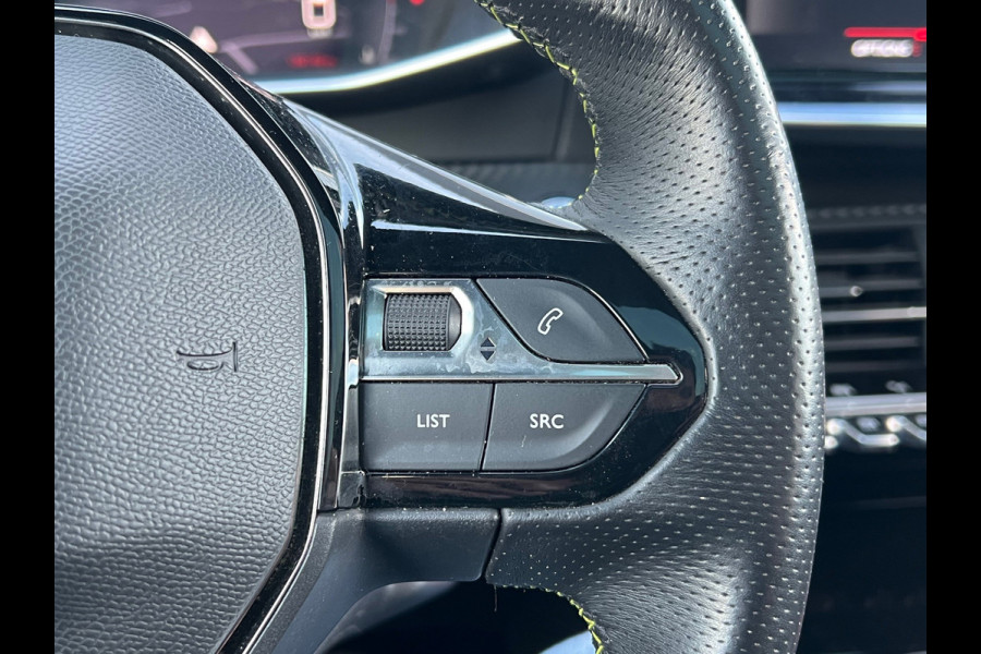 Peugeot 2008 BWJ 2021 | 1.2T 131PK GT | PANO DAK | CLIMA | NAVI | LEDER/STOF | CAMERA A | PDC | CARPLAY |