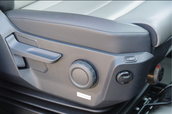 Volkswagen Crafter 35 2.0 TDI L3H2 177PK AUT. 2X ERGO ACTIVE GEVEERDE STOEL, LEDER, CAMERA, CRUISE, VOORRUIT VERWARMING, APPLE CARPLAY, ANDROID AUT