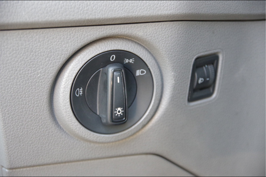 Volkswagen Crafter 35 2.0 TDI L3H2 177PK AUT. 2X ERGO ACTIVE GEVEERDE STOEL, LEDER, CAMERA, CRUISE, VOORRUIT VERWARMING, APPLE CARPLAY, ANDROID AUT