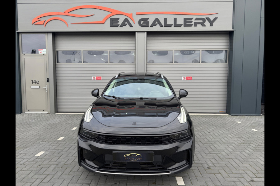 Lynk & Co 01 1.5 bomvol Black Edition 261PK 360°Camera Zwarte hemel