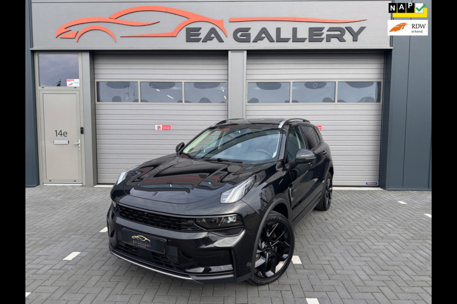 Lynk & Co 01 1.5 bomvol Black Edition 261PK 360°Camera Zwarte hemel