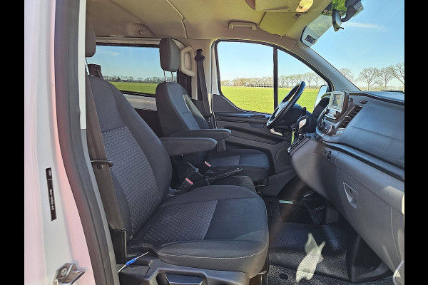 Ford Transit Custom 320 2.0 TDCI L2H1 DC Automaat Airco Cruise Control PDC Achterdeuren Trekhaak
