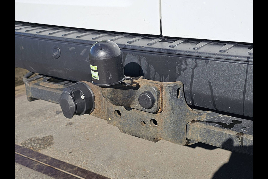 Ford Transit Custom 320 2.0 TDCI L2H1 DC Automaat Airco Cruise Control PDC Achterdeuren Trekhaak