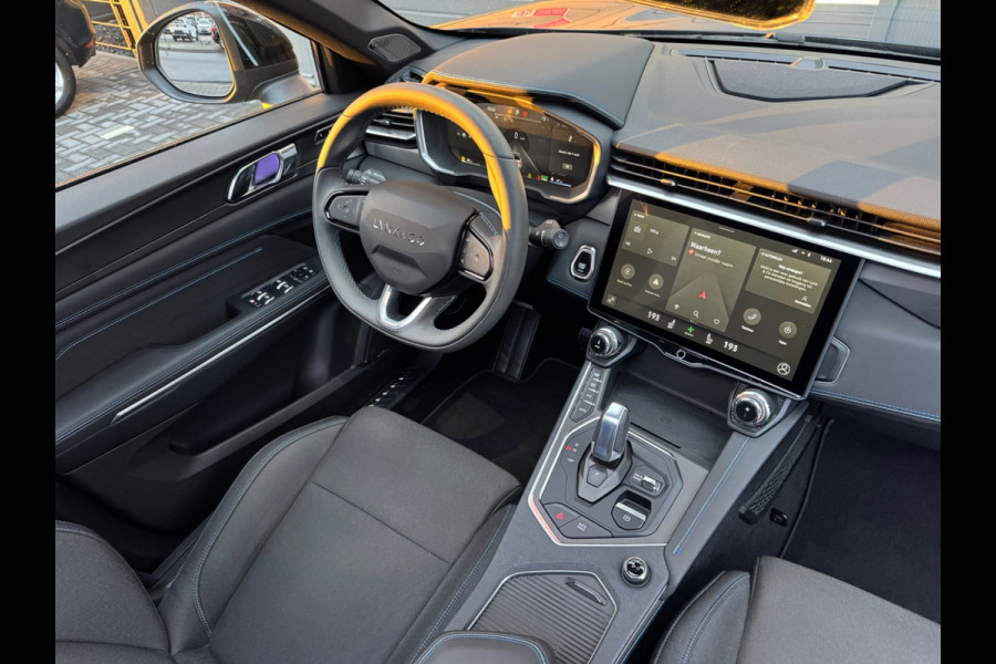 Lynk & Co 01 1.5 bomvol Black Edition 261PK 360°Camera Zwarte hemel