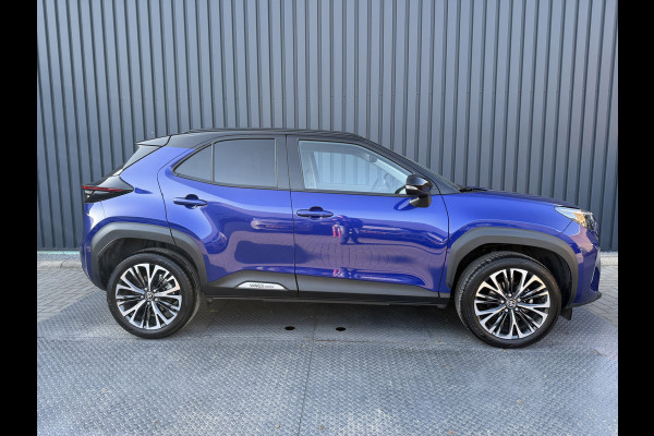 Toyota Yaris Cross 1.5 Hybrid 130 Executive / Bi tone | BSM | Head-up display | PDC V+A | Rijklaar!!