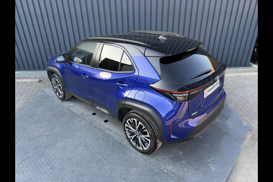 Toyota Yaris Cross 1.5 Hybrid 130 Executive / Bi tone | BSM | Head-up display | PDC V+A | Rijklaar!!