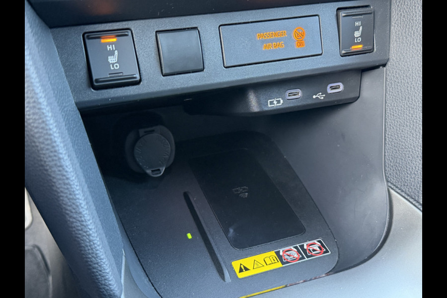 Toyota Yaris Cross 1.5 Hybrid 130 Executive / Bi tone | BSM | Head-up display | PDC V+A | Rijklaar!!