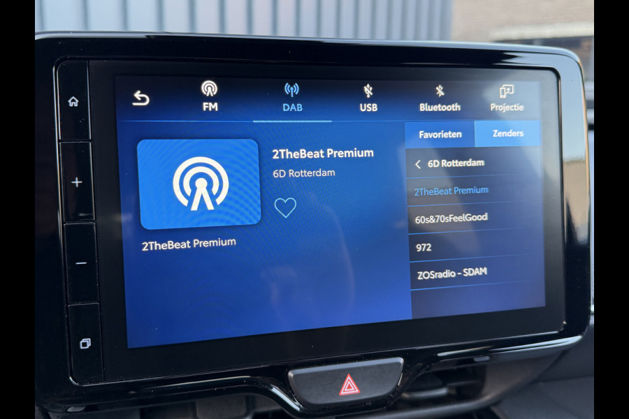 Toyota Yaris Cross 1.5 Hybrid First Edition | Oxide Brons | BSM | PDC V+A | Rijklaar!!!