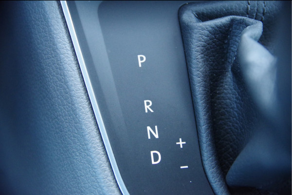 MAN TGE 3.180 35 2.0 L3H2 177PK AUT. LED, TREKHAAK, GEV. ERGO ACTIVE STOEL, STANDKACHEL, STOELVERWARMING, STUURVERWARMING, VOORRUIT VERW