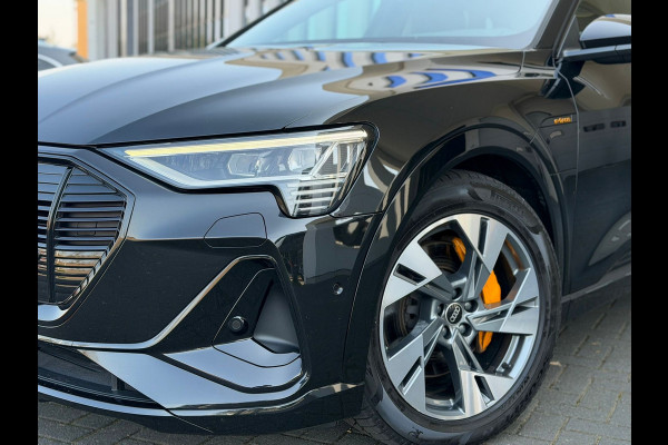 Audi e-tron 55 quattro 408 pk S edition 95 kWh, 2 X S-LINE, camera, afn trekhaak, vele opties, 1 e eigenaar, NL auto met nap