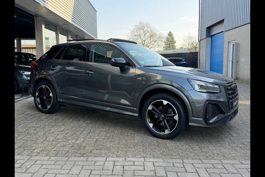Audi Q2 35 TFSI S-Line Edition Dsg Automaat 150 Pk / Navi / Climate / Camera / Panoramadak /Side assist / 18".