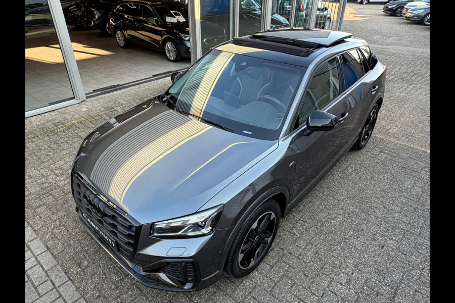 Audi Q2 35 TFSI S-Line Edition Dsg Automaat 150 Pk / Navi / Climate / Camera / Panoramadak /Side assist / 18".