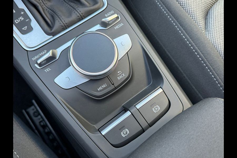 Audi Q2 35 TFSI S-Line Edition Dsg Automaat 150 Pk / Navi / Climate / Camera / Panoramadak /Side assist / 18".