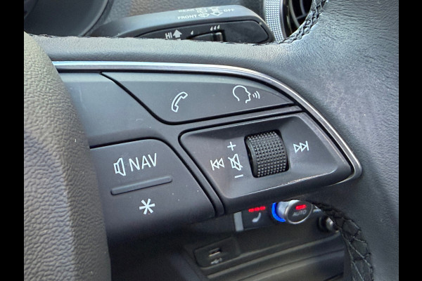 Audi Q2 35 TFSI S-Line Edition Dsg Automaat 150 Pk / Navi / Climate / Camera / Panoramadak /Side assist / 18".
