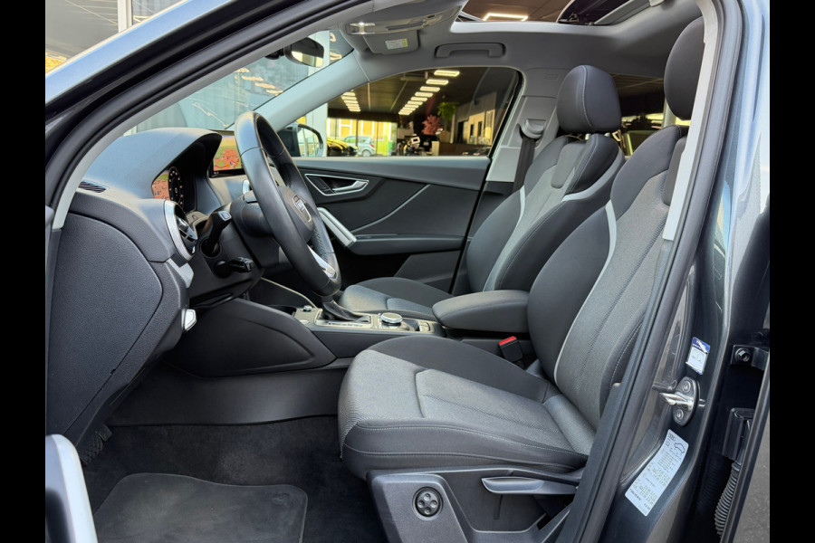 Audi Q2 35 TFSI S-Line Edition Dsg Automaat 150 Pk / Navi / Climate / Camera / Panoramadak /Side assist / 18".